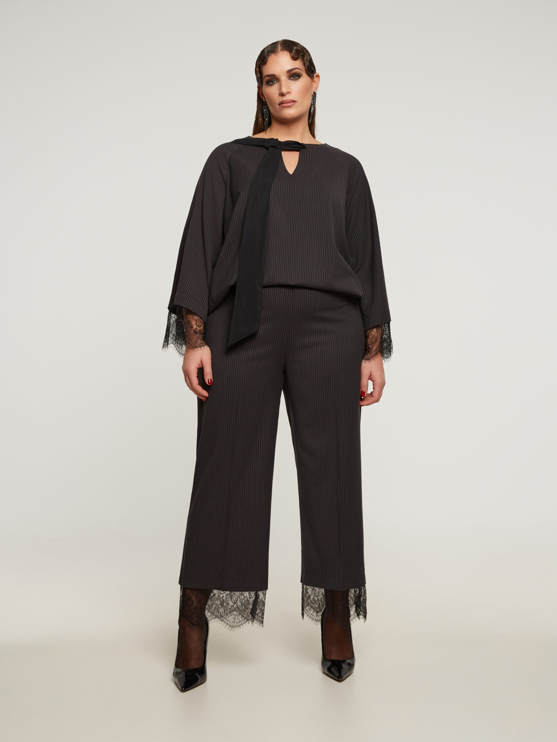 MAT - Pinstripe Pant with Lace (8401.2025)